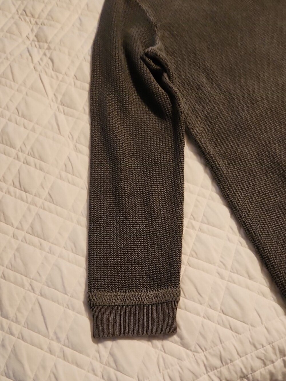 Carbon2Cobalt Men's  Quarter-Zip Knit Sweater, size XL - Picture 6 of 11